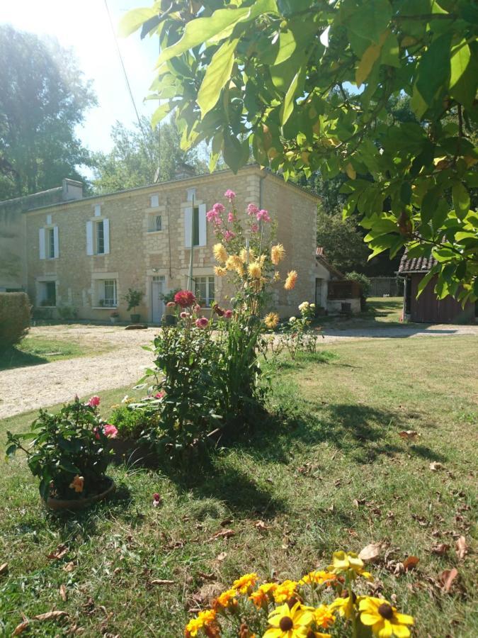 Aux Vieux Fours Bed & Breakfast Noaillac Exterior foto